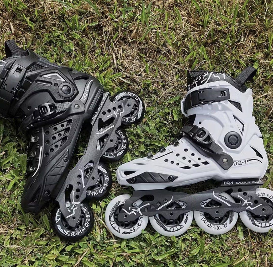 Black Inline Skates Size 39 (Category: Skates, Rollerblades & Scooters) located in Puerto Princesa. Submitted by luwullie (Listing ID 1459645380, Image 2). Description: Black Inline Skates/Rollerblades Size 39 - Good for beginners - Casual use - With t-tool.