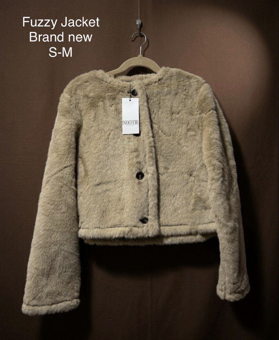 Bomber Jacket fleece-like material S-M (Category: Coats, Jackets and Outerwear) located in La Trinidad. Submitted by declutterandsellbyjade (Listing ID 1459646555, Image 3). Description: Jackets to love!.