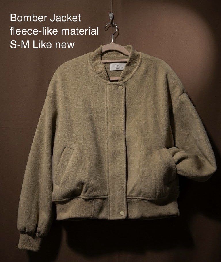 Bomber Jacket fleece-like material S-M (Category: Coats, Jackets and Outerwear) located in La Trinidad. Submitted by declutterandsellbyjade (Listing ID 1459646555, Image 1). Description: Jackets to love!.
