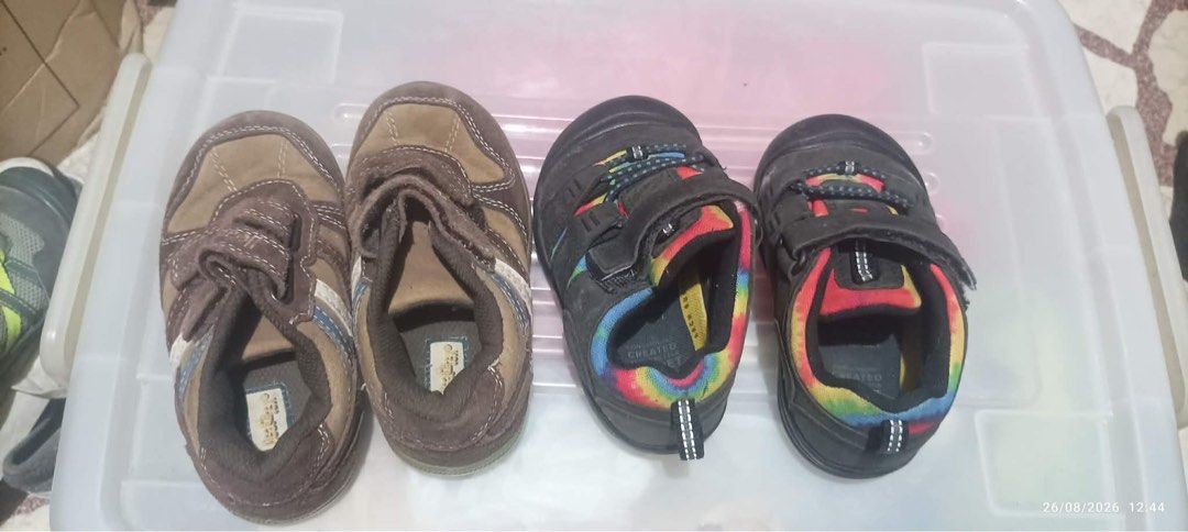 Both for 3 Years Old (Category: Other Babies Going Out Needs) located in Manila. Submitted by crisha14344 (Listing ID 1459529316, Image 1). Description: Brand: Healthtex Size: 8/14.6cm Brand: Keen Size: 7/13.5cm 2 Pairs for 800.