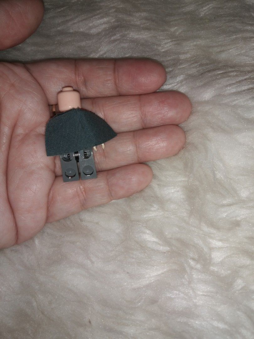 Brick man wd cape figure (Category: Figurines & Statues) located in Quezon City. Submitted by eidorableshop (Listing ID 1459661579, Image 2). Description: .
