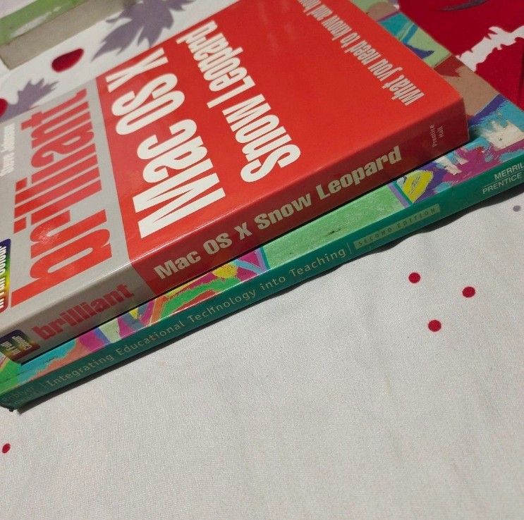 Brilliant Mac OS X Snow Leopard & Integrating Educational Technology Books TAKE ALL IT Computer (Category: Textbooks) located in Quezon City. Submitted by dncpreloved (Listing ID 1459688490, Image 2). Description: TAKE ALL - Brilliant Mac OS X Snow Leopard by Steve Johnson: Full color, covers essential info. - Integrating Educational Technology Into Teaching by M.D. Roblyer & Jack Edwards (2nd Edition): Includes a free CD. Perfect for learning..