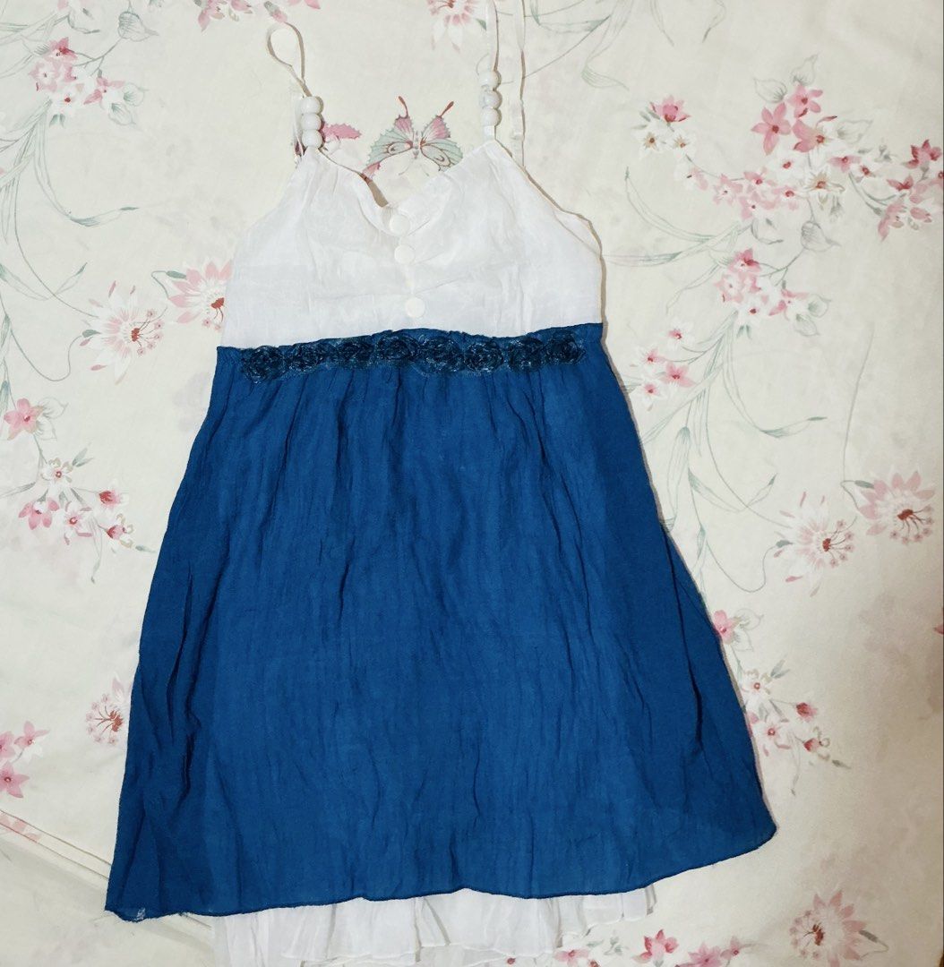 Bundle of 4 Tops (Take all) (Category: Others Tops) located in Manila. Submitted by swen__383 (Listing ID 1459502254, Image 3). Description: - Bundle of 4 women's clothing items perfect for summer. - Includes: - White tie-front top with ruffled sleeves - White off-shoulder top with tie details - Blue and white striped cropped shirt - White and blue blouse.