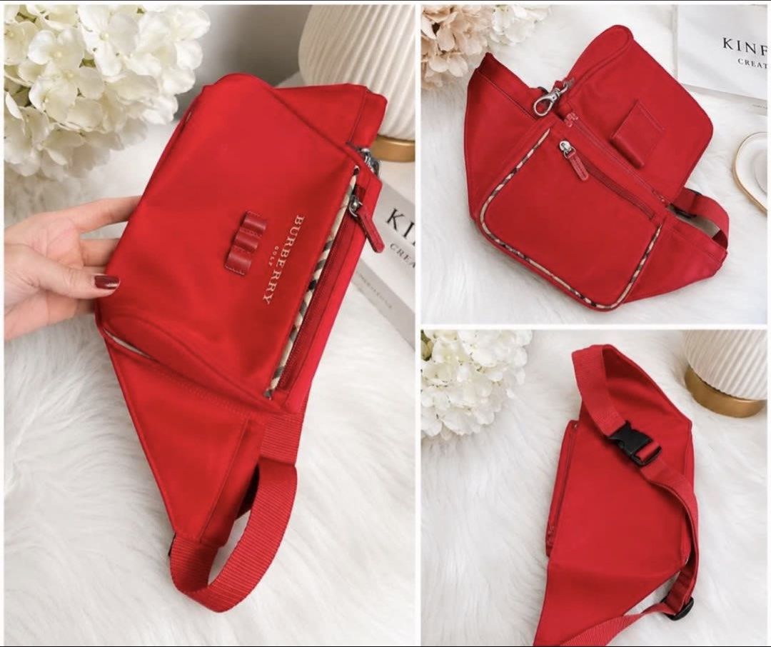 Burberry Beltbag (Category: Luxury Bags & Wallets) located in Manila. Submitted by theluxurybyaalheebotique (Listing ID 1327160885, Image 1). Description: 100% Original from Bookoff 🇯🇵 Last Price already posted Sign of usage: see actual pic LIKE NEW!!! Limited edition, walang pekeng ganitong style😊 Thank you!.