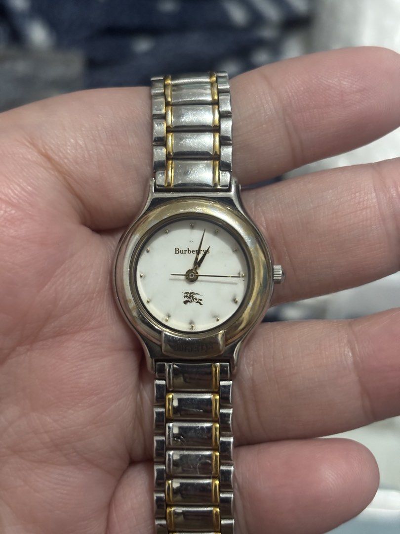 Burberry X Citizen Watch (Category: Women's Watches) located in Manila. Submitted by timelesswatchbyclaaa2.0 (Listing ID 1459580984, Image 1). Description: 25mn Sign of use Faded gold tone sa bezel Clear glass Up to 6.5 inch wrist size As is.