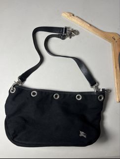 (Category: ) located in . Submitted by luxfinds2019 (Listing ID 1459603249, Image 1). Description: .