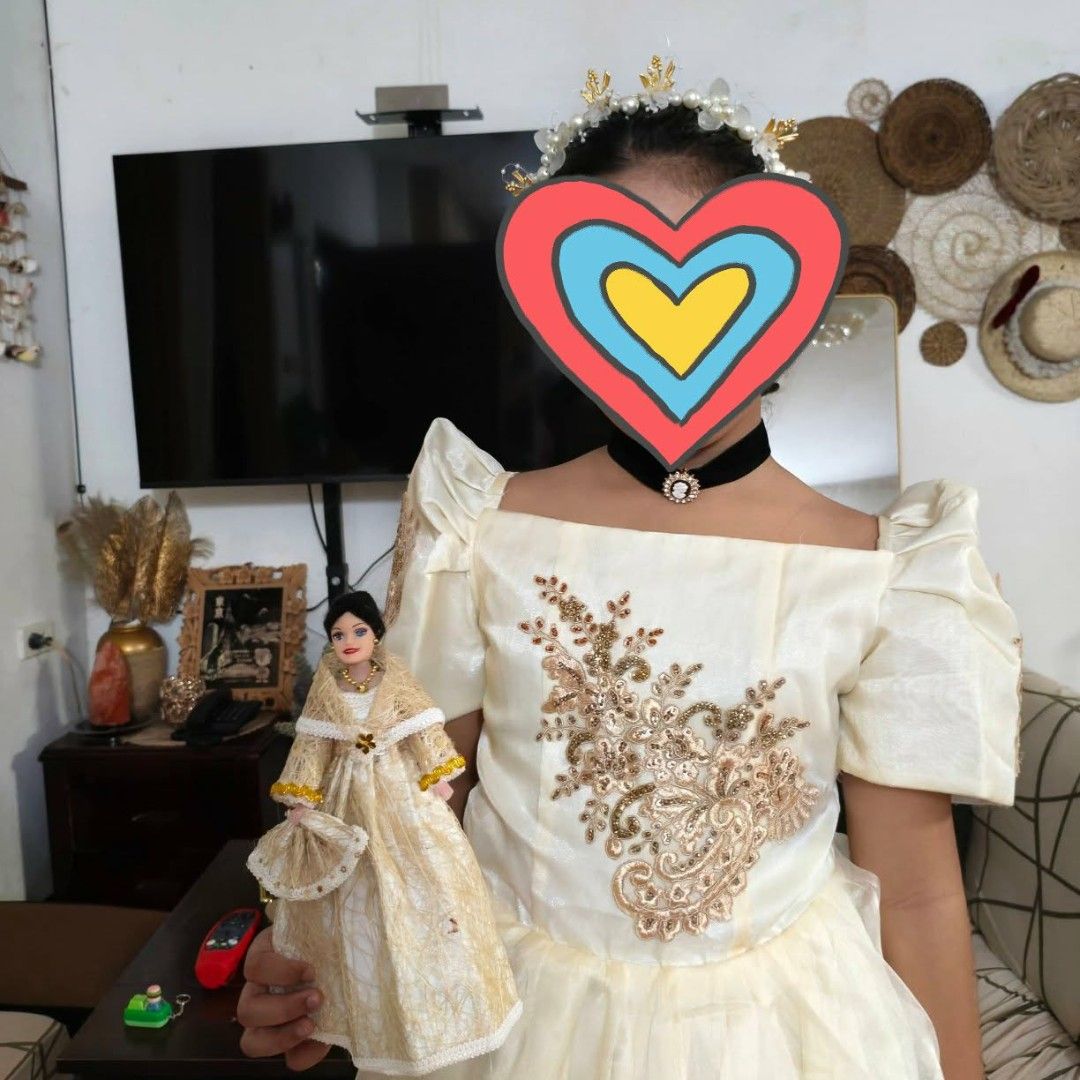 Buwan ng wika Costume (Category: Babies & Kids Fashion) located in Santa Maria. Submitted by mhea1988 (Listing ID 1459500131, Image 3). Description: Include pamaypay only..