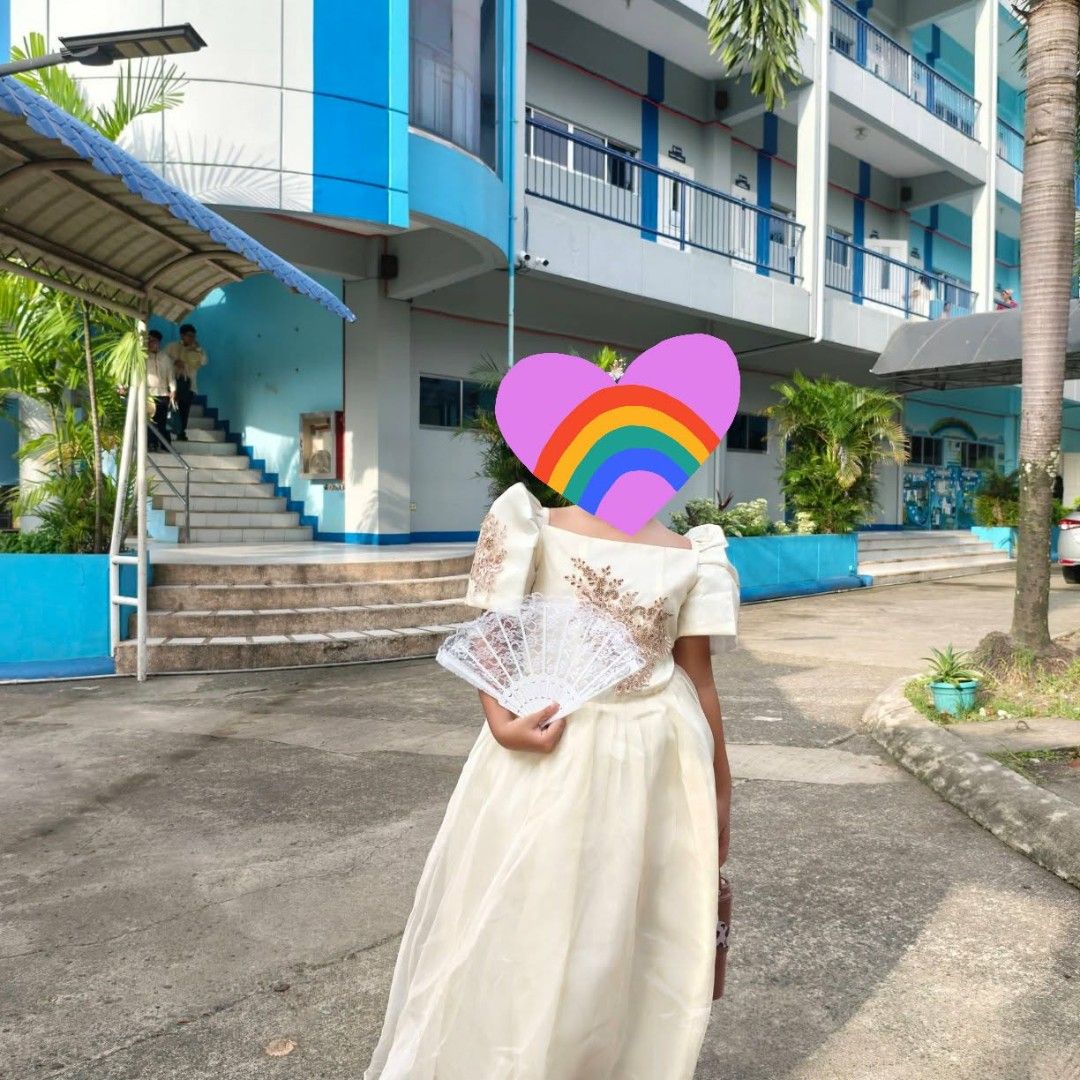 Buwan ng wika Costume (Category: Babies & Kids Fashion) located in Santa Maria. Submitted by mhea1988 (Listing ID 1459500131, Image 2). Description: Include pamaypay only..