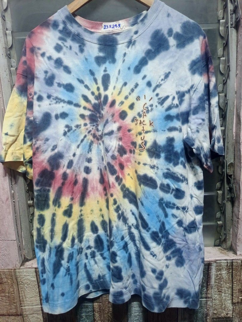 Cactus Jack Tie Dye (Category: Tshirts & Polo Shirts ) located in Rosario. Submitted by .jcbrzy (Listing ID 1459586098, Image 2). Description: Fade neck at Crack sa likod na parang design na..