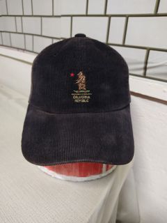 (Category: ) located in . Submitted by ek_thriftstore90 (Listing ID 1459509953, Image 1). Description: .