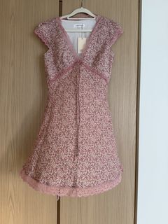 (Category: ) located in . Submitted by tastetouch (Listing ID 1459593612, Image 1). Description: .