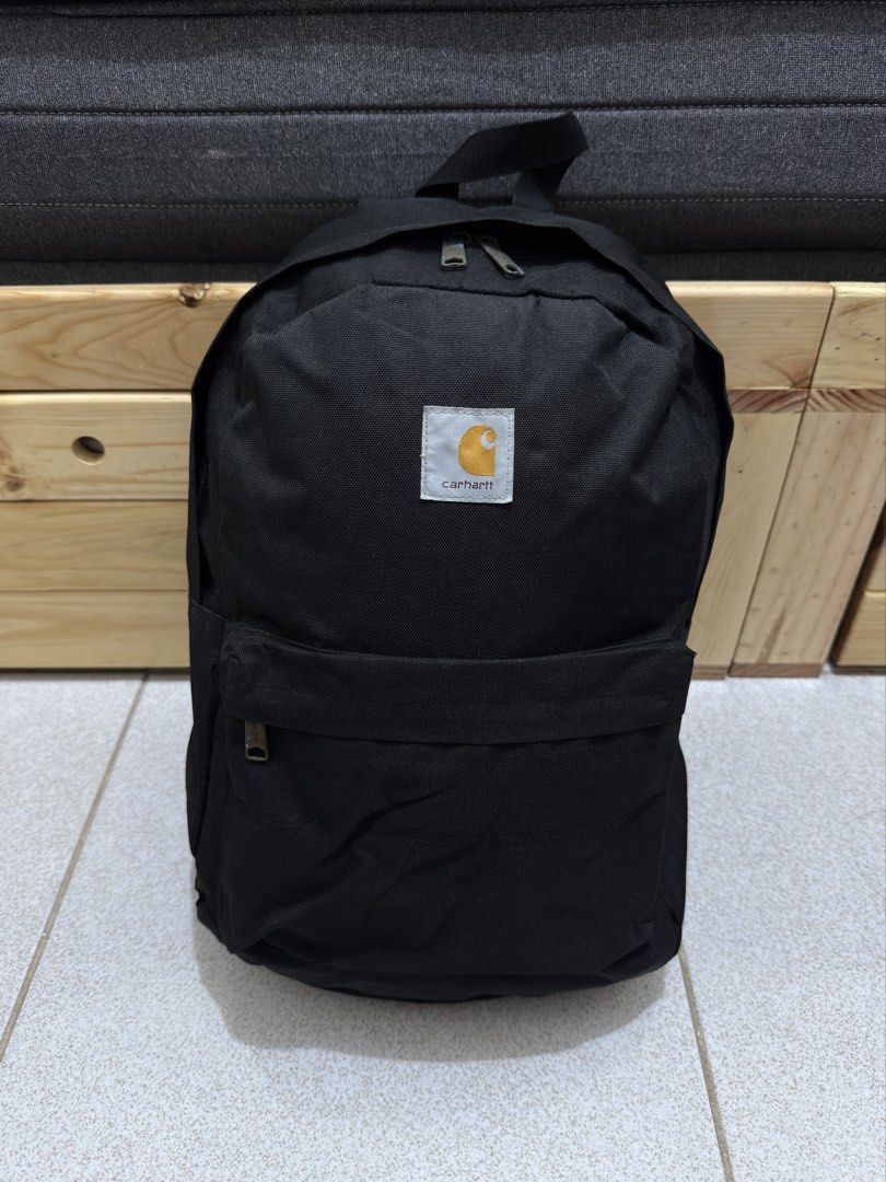 Carhartt Classic 21L Laptop Backpack (Category: Backpacks) located in Santa Cruz. Submitted by hongkongmarketph (Listing ID 1459599187, Image 1). Description: Carhartt Classic 21L Laptop Backpack. Big enough to carry your day’s essentials, strong enough to take on anything Great condition may small lang na need restitch sa loob pero pwede nang hindi na easy to deal with, pm me. thank you!.