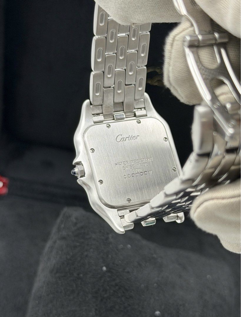Cartier Panthere Steel Diamond Bezel Large (Category: Luxury Watches) located in Manila. Submitted by timelesseleganceph (Listing ID 1459523165, Image 3). Description: Cartier Panthere Steel Diamond Bezel Large Reference W25032P5 Size 29x29mm Large (Jumbo) Quartz movement Dated Approx. 1999 - 2000’s Comes with Watch, Box & Japan PGI Laboratory Certification for Diamond Authenticity.