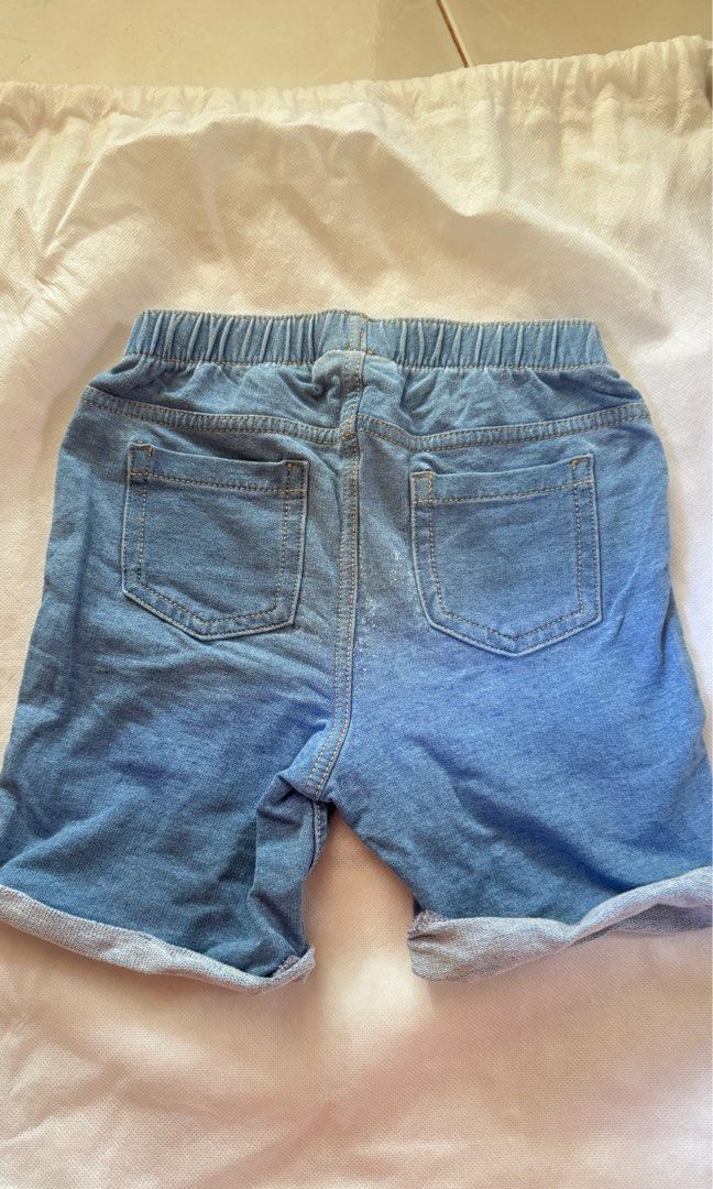 Cat & Jack Denim Shorts Size 5T (Category: Babies & Kids Fashion) located in Lucena. Submitted by jaejae___ (Listing ID 1459639152, Image 3). Description: - Cute denim shorts for kids - Easy pull-on elastic waistband - Stylish cuffed hems - Ideal for everyday play - Made in Indonesia.