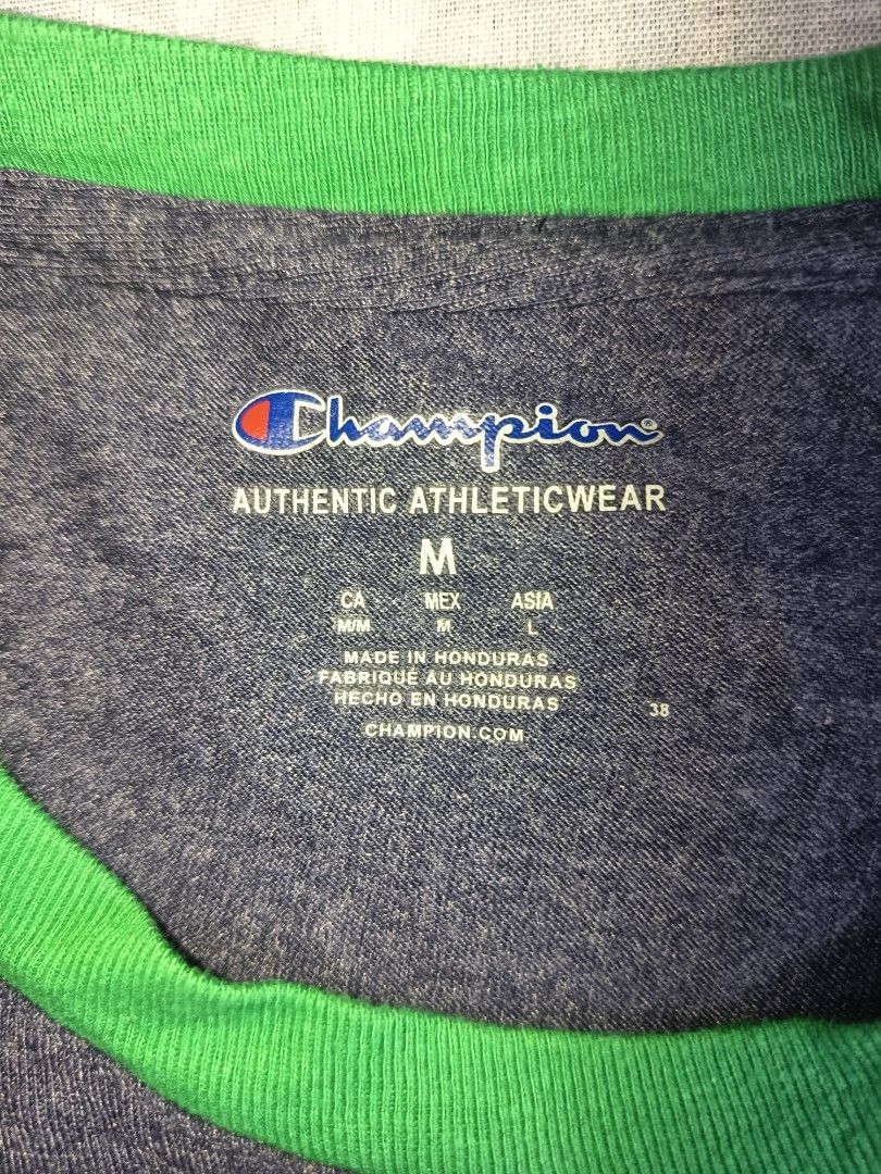 Champion Shirt Medium fit (Category: Tshirts & Polo Shirts ) located in Pasay City. Submitted by ODDXX (Listing ID 1459534745, Image 3). Description: Champion Shirt Medium Dimes 20.5x27 No issue Like new 550 Pesos only +SF.