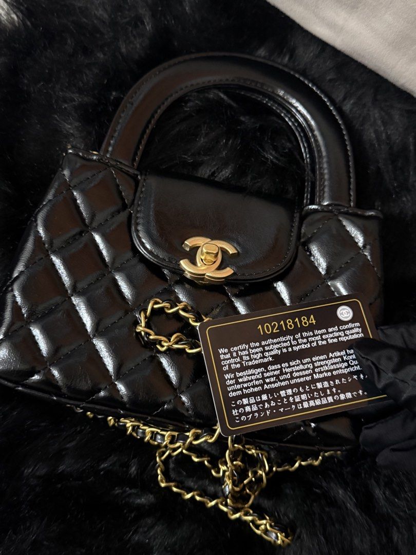 CHANEL MINI KELLY (Category: Cross-body Bags) located in Manila. Submitted by n.thrifts (Listing ID 1459546063, Image 1). Description: .