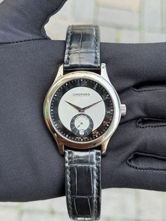 (Category: ) located in . Submitted by khaiwen.91timepiece (Listing ID 1459526754, Image 1). Description: .