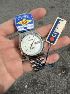 (Category: ) located in . Submitted by arrowvintagewatches (Listing ID 1459577958, Image 1). Description: .