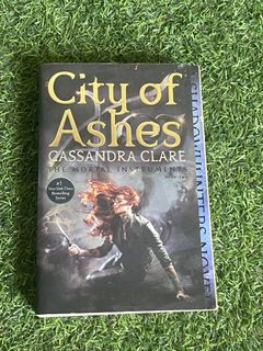 (Category: ) located in . Submitted by bookworm.bazaar (Listing ID 1459554356, Image 1). Description: .