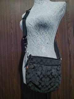 (Category: ) located in . Submitted by dinafrago (Listing ID 1459688066, Image 1). Description: .