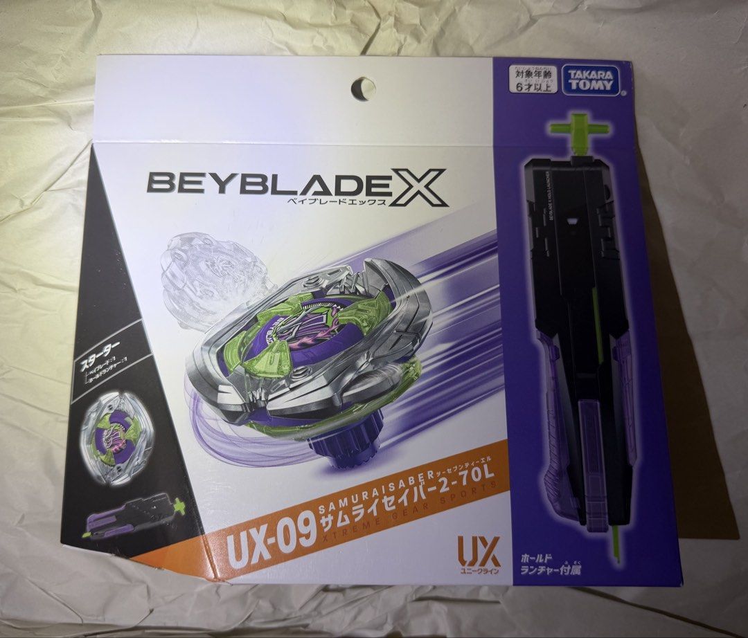<現貨全新有Code>BeybladeX UX-09武士星劍套裝 （分類：動作及對戰玩具）位於 Hong Kong。 由 fionchan03 提交（商品編號 1459607794，圖片 1）。簡介： 現貨全新日版有Code Beyblade X UX-09 武士星劍套裝＄300 順豐減$10！ 買兩盒可再減$10～ 交易方式：可順豐/面交（面交需約時間日子限西貢/將軍澳站/坑口站/旺角站/油麻地站/彩虹站） 爽快及順豐優先，冇禮貌者及玩野者恕不回覆🙇🏻‍♀️🙏🏻！。
