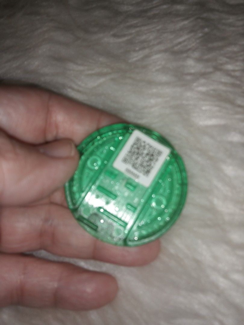 Collectible green token (Category: Currency) located in Quezon City. Submitted by eidorableshop (Listing ID 1459665591, Image 3). Description: .