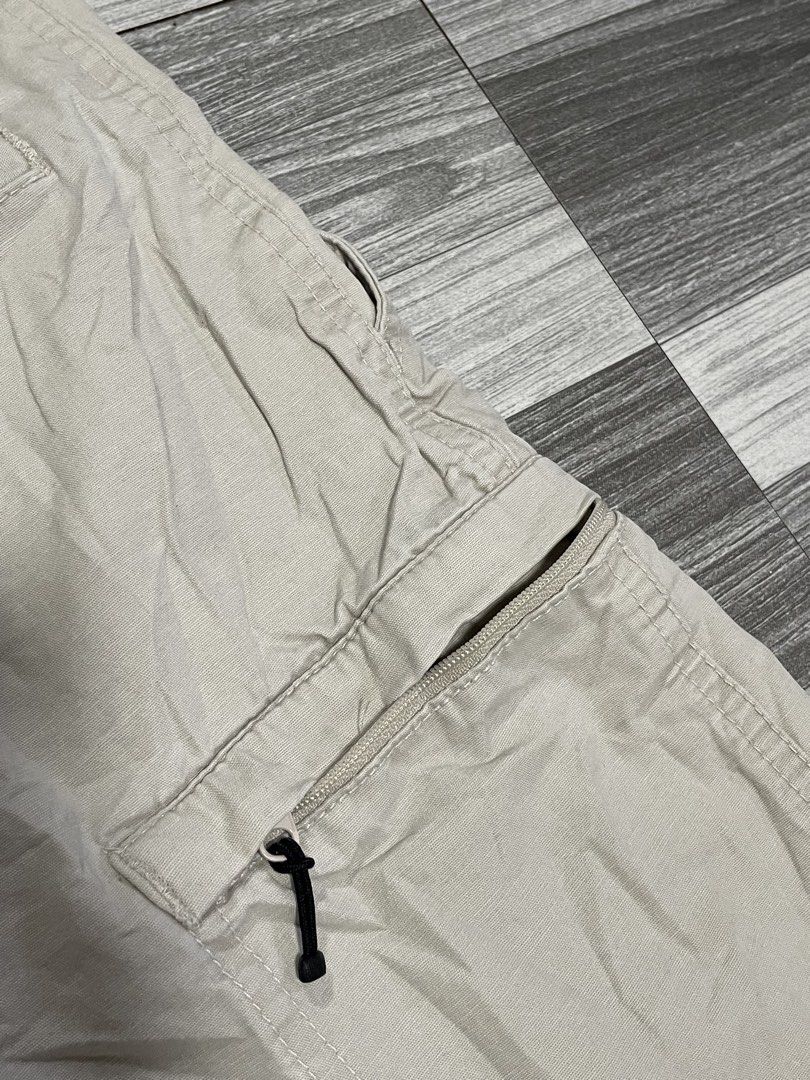 Columbia Short (Category: Shorts) located in Caloocan City. Submitted by thriftkidd2024 (Listing ID 1459659664, Image 3). Description: [ Columbia Cargo Short ] waist: 30 length: 19.5 In excellent condition 9/10 color rate 500hp Free shipping within Nationwide 🇵🇭 Plus Shipping fee in International 🌎 Taguig city, Metro Manila, PH 📍 DM TO PURCHASE 📥📥📥.
