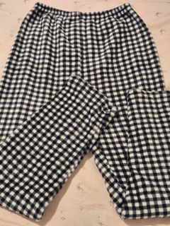 (Category: ) located in . Submitted by mai_e (Listing ID 1459565637, Image 1). Description: .