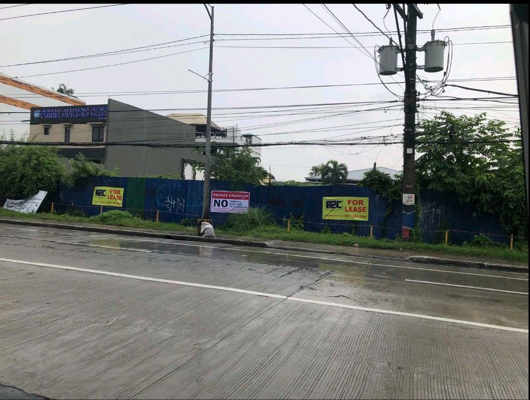 Commercial Property (Category: Commercial) located in Navotas City. Submitted by a2crealty (Listing ID 1459510623, Image 1). Description: Located besides Isuzu Valenzuela. Lot Area - 1650 sqm Ideal for showroom, Fast Food, Restaurant, Gasoline Station Et Al. Open for long term Lease. For Inquiries pls call 09175862288..