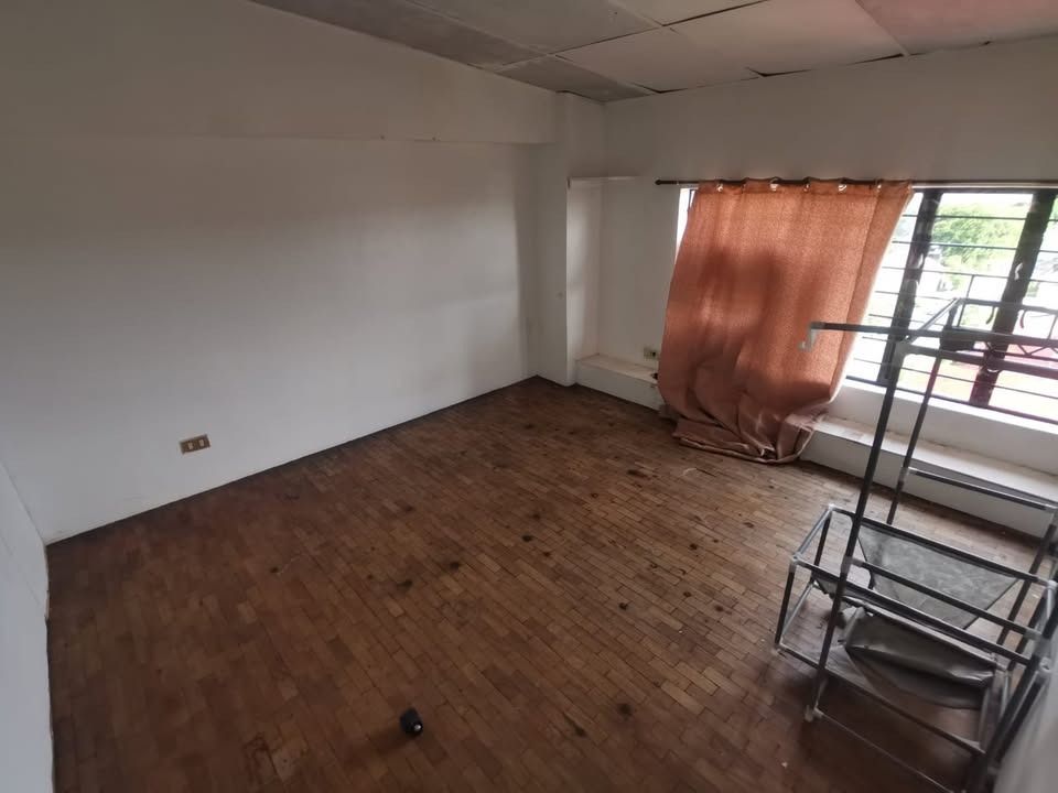 Condo Unit Isabelle Mansion Parañaque (Category: Townhouse) located in Paranaque City. Submitted by xeikon5000 (Listing ID 1459492980, Image 2). Description: FOR RENT AND FOR SALE Unit 5k Isabelle Mansions, Edison St., Brgy. Sunvalley, Paranaque City Living, Dining, Kitchen, 2 Bedrooms, 2 Bath, Parking, for more info..