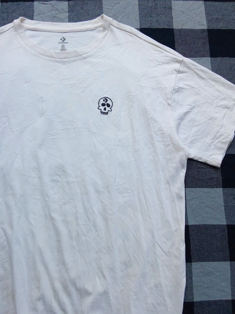 Converse skull tee (Category: Tshirts & Polo Shirts ) located in Polomolok. Submitted by timog_high_ice (Listing ID 1459543526, Image 2). Description: - Converse skull tee - Solid details - Small - Large fitting - no issue.
