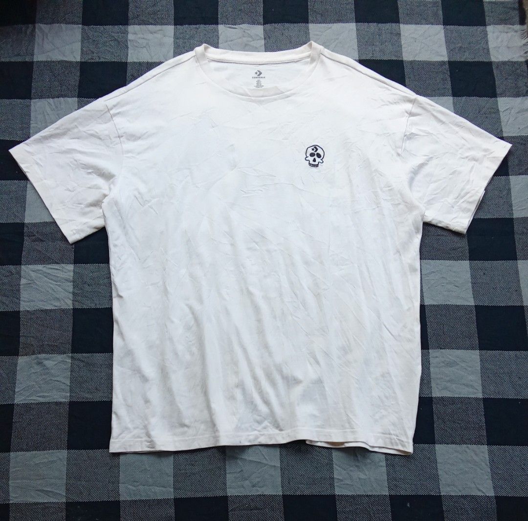 Converse skull tee (Category: Tshirts & Polo Shirts ) located in Polomolok. Submitted by timog_high_ice (Listing ID 1459543526, Image 1). Description: - Converse skull tee - Solid details - Small - Large fitting - no issue.