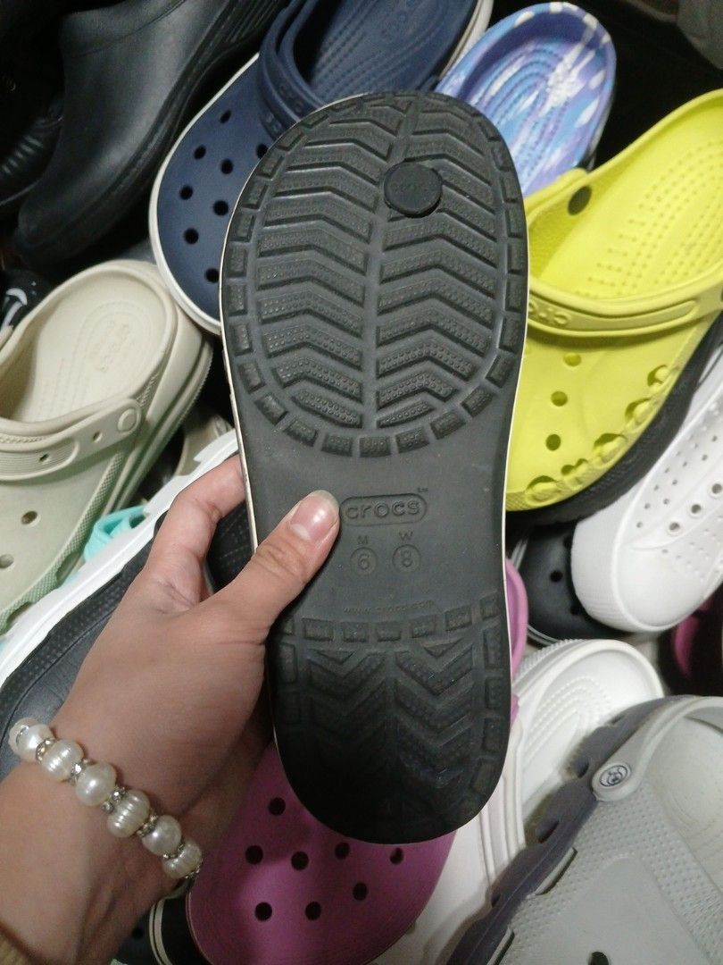Crocs (Category: Slippers and slides) located in La Trinidad. Submitted by dashopperist (Listing ID 1459500741, Image 3). Description: - Black Crocs Flip-Flops - Size 8 - Iconic Comfort sole - Ideal for casual wear or after sports - Easy to clean and durable - Perfect for daily adventures.