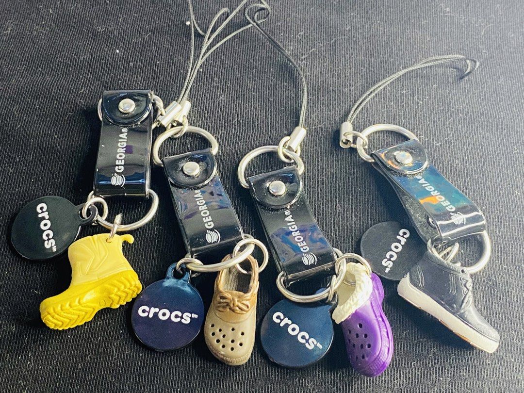 Crocs mini slippers & shoes strap charm set (Category: Slippers and slides) located in Manila. Submitted by kawaii_omocha_est2020 (Listing ID 1459628572, Image 2). Description: ✅Mine now/ Pay now ✅ Please scan all photos for more details. ✅ Manage your expectation. Most of items are preloved. ✅ Actual color may vary due to lighting conditions. ✅ Gcash Pyment ✅ Mode of Delivery Via Flash Express 🚫No Low Balling/ Low Ballers will be ignored. 🚫No 