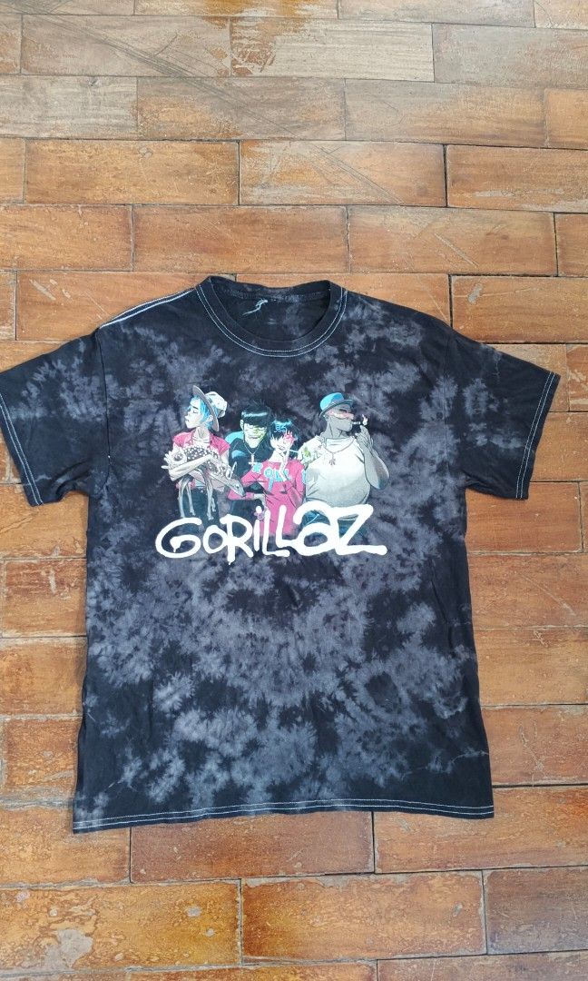 Cut tag gorillaz tee (Category: Tshirts & Polo Shirts ) located in Alaminos. Submitted by markacopio (Listing ID 1459560280, Image 1). Description: cut tag gorillaz tee dimes included in the picture.