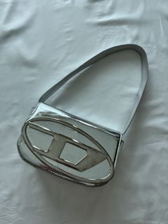 （分類：）位於 。 由 emaweeeee 提交（商品編號 1459557944，圖片 1）。簡介： 。
