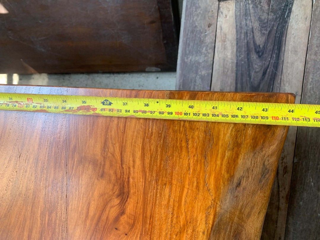 Dining Table for sale (Category: Construction & Building Materials) located in Quezon City. Submitted by jhanjhan23 (Listing ID 1459622049, Image 2). Description: live edge Dining Table for sale good for 8-10 Seaters narra wood materials 8ft lenght loc Binangonan Rizal.