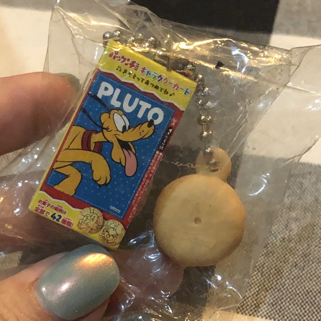 Disney Mickey Mouse Pluto Foodie (Category: Other Stationery & Craft) located in Quezon City. Submitted by kitsune.treasures (Listing ID 1459614350, Image 3). Description: *First to pay policy! *1 day reservation only. Failure to pay on time, auto cancel. 📍Quezon City * MOD: J&T | Lalamove * MOP: GCASH | BPI 📦ON HAND AND READY TO SHIP! CONDITION: WHAT YOU SEE IS WHAT YOU GET. Dimensions: Kindly check the photos for the actual measurements. Plea