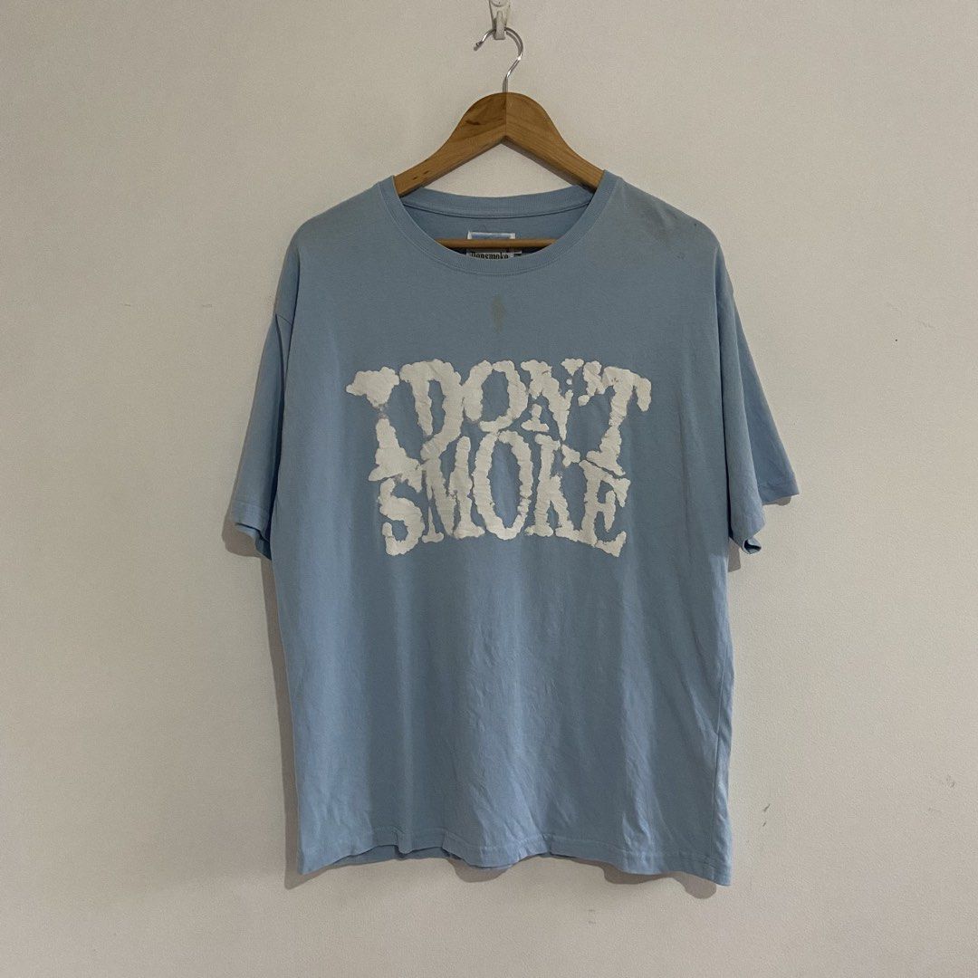 Donsmoke “I Don’t Smoke” Cloud Graphic Tee (Category: Tshirts & Polo Shirts ) located in Angeles City. Submitted by eriellynnthrifts (Listing ID 1459639469, Image 1). Description: 23x28 S on tag Yellow stain. See photo for details 240 Angeles City Pampanga.