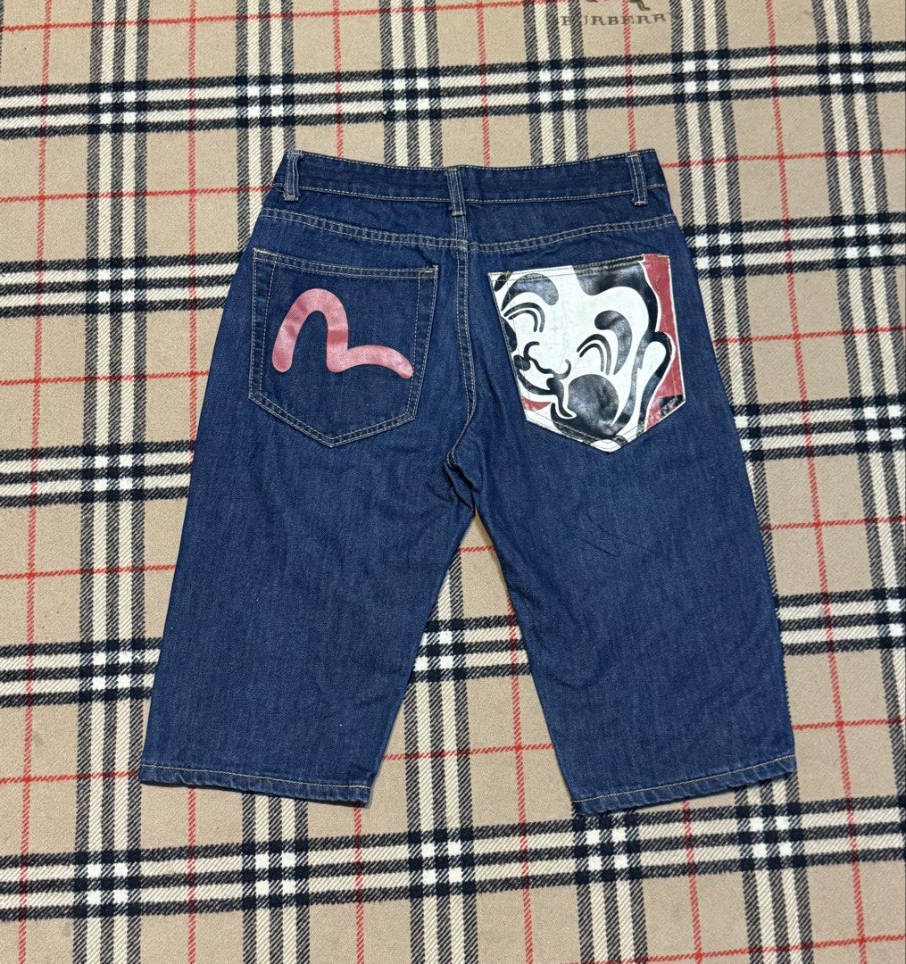 Evisu Short (Category: Shorts) located in Cavite. Submitted by markjoseph24866 (Listing ID 1459516916, Image 1). Description: .