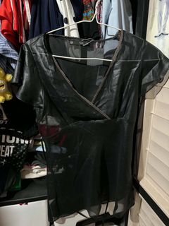 (Category: ) located in . Submitted by ml.closet (Listing ID 1459619295, Image 1). Description: .
