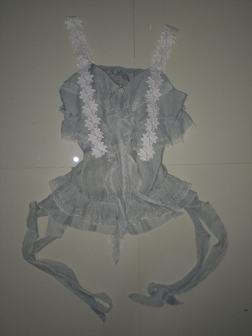 Floral Mermaid-like Top (Category: Others Tops) located in Talacogon. Submitted by dumpy_rain (Listing ID 1459655938, Image 2). Description: — XS • S • M 𝐌𝐈𝐍𝐄 𝐍𝐎𝐖, 𝐏𝐀𝐘 𝐍𝐎𝐖 🎀 — for Responsible Buyer only! 💐 𝙈𝙊𝘿𝙀 𝙊𝙁 𝙋𝘼𝙔𝙈𝙀𝙉𝙏: Gcash 𝜗ৎ All items are washed and sanitized for your convenience 🧺 𝑺𝑯𝑰𝑷𝑷𝑰𝑵𝑮 & 𝑫𝑬𝑳𝑰𝑽𝑬𝑹𝒀 ♡ Regular J&T express ──── 𝜗ৎ ──── 𝜗ৎ ──── 𝜗ৎ Note: Any noticeable flaws will be indicated,