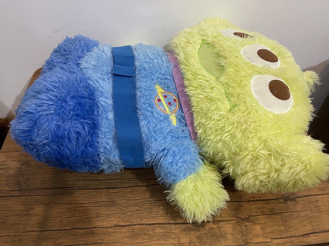 fluffy green Alien plush toy 17in (Category: Plushies & Soft Toys) located in San Fernando. Submitted by japansurpluselyu (Listing ID 1459631256, Image 3). Description: .