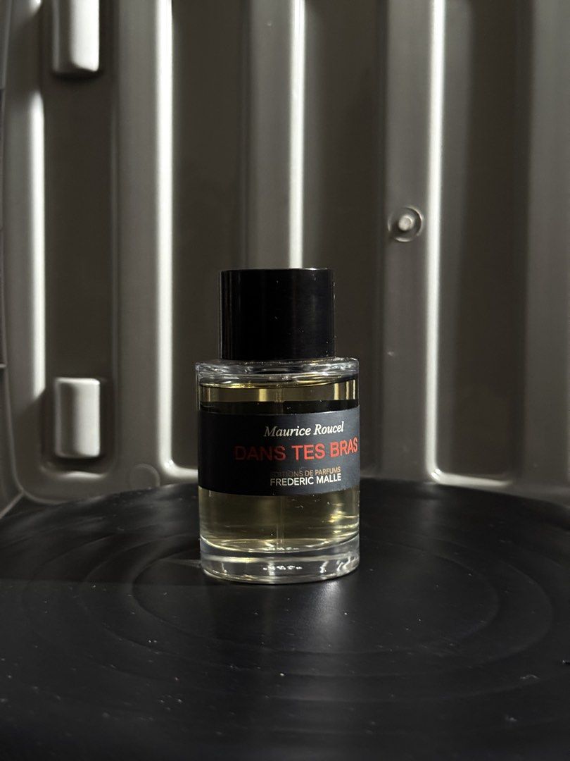 FM DANS TES BRAS (2021 BATCH) (Category: Fragrance & Deodorants) located in Manila. Submitted by aketaru (Listing ID 1459517636, Image 1). Description: FM Dans Tes Bras ~96/100mL Rare!! (ADP GBelt doesn’t even carry Dans Tes Bras) Potent: 2021 Batch No Box / TR Bottle daytime iris-cashmeran musk! musk here is similar to the musk you find in musc ravageur! ₱15,000 (nego) payment via gcash meetups/lalamove loc: marikina/espana.