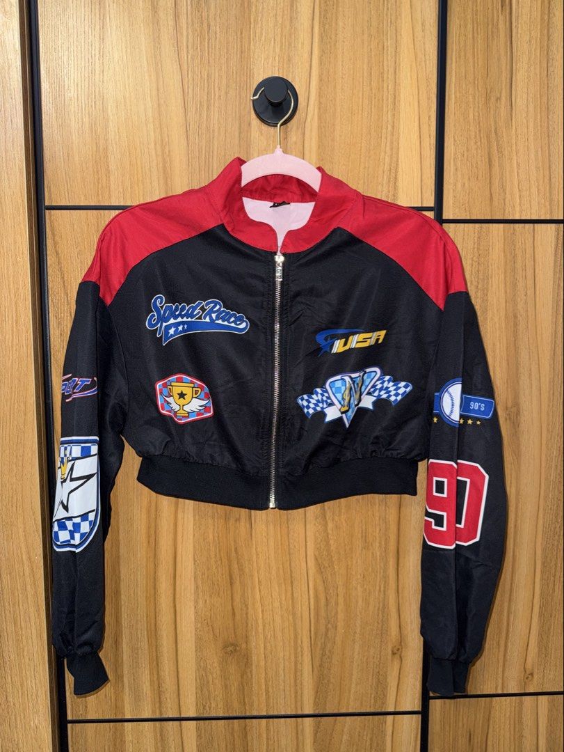For Sale (Category: Coats, Jackets and Outerwear) located in Manila. Submitted by icaa_yee (Listing ID 1459619324, Image 1). Description: 📍 Paranaque City Once used only 💵499 MOP: Maribank/BPI MOD: Lalamove/Pick up at my place.