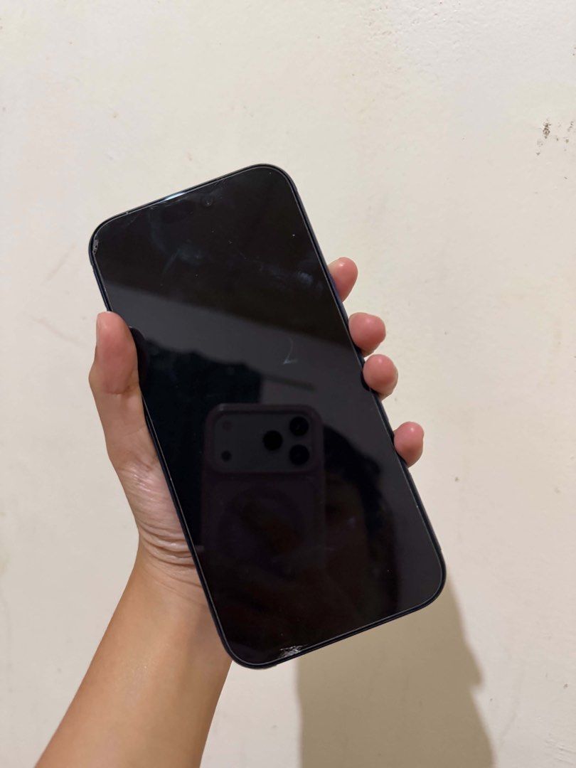 For sale: Iphone 17 Pro Max (Deep Blue) (Category: iPhone 17 Series) located in Davao. Submitted by _rtscollectionsdvo (Listing ID 1459584100, Image 2). Description: For sale: Iphone 17 Pro Max (Deep Blue) Details: - 256GB - All Parts Are original - Face ID Working - True Tone Working - No History Of Repair - Not Refurbished - 98% Battery Health - 187 Cycle Count - FU/Any Sim Will Do - 8 months old First Owner - Under warranty (1/18/27) - X/A - C