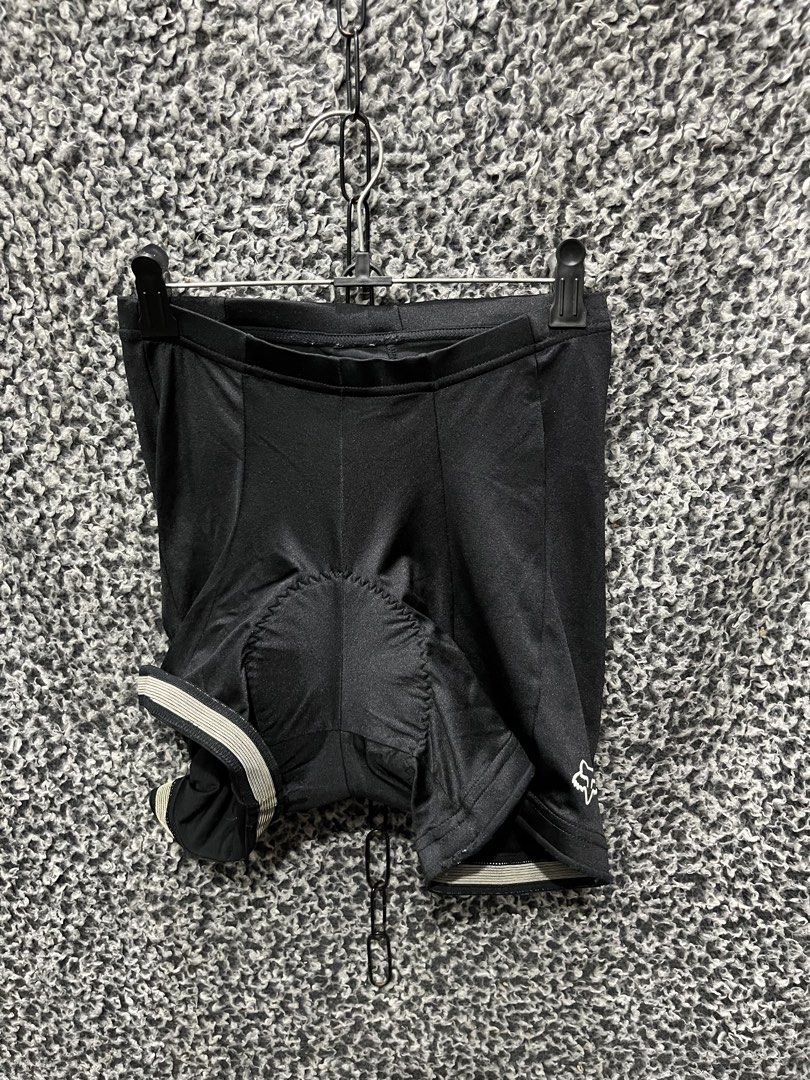 Fox bike short | Size L (Category: Shorts) located in General Trias. Submitted by z_rchustlin.4 (Listing ID 1459618123, Image 2). Description: auth.