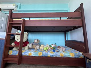 (Category: ) located in . Submitted by 2pineapplebun (Listing ID 1459570845, Image 1). Description: .