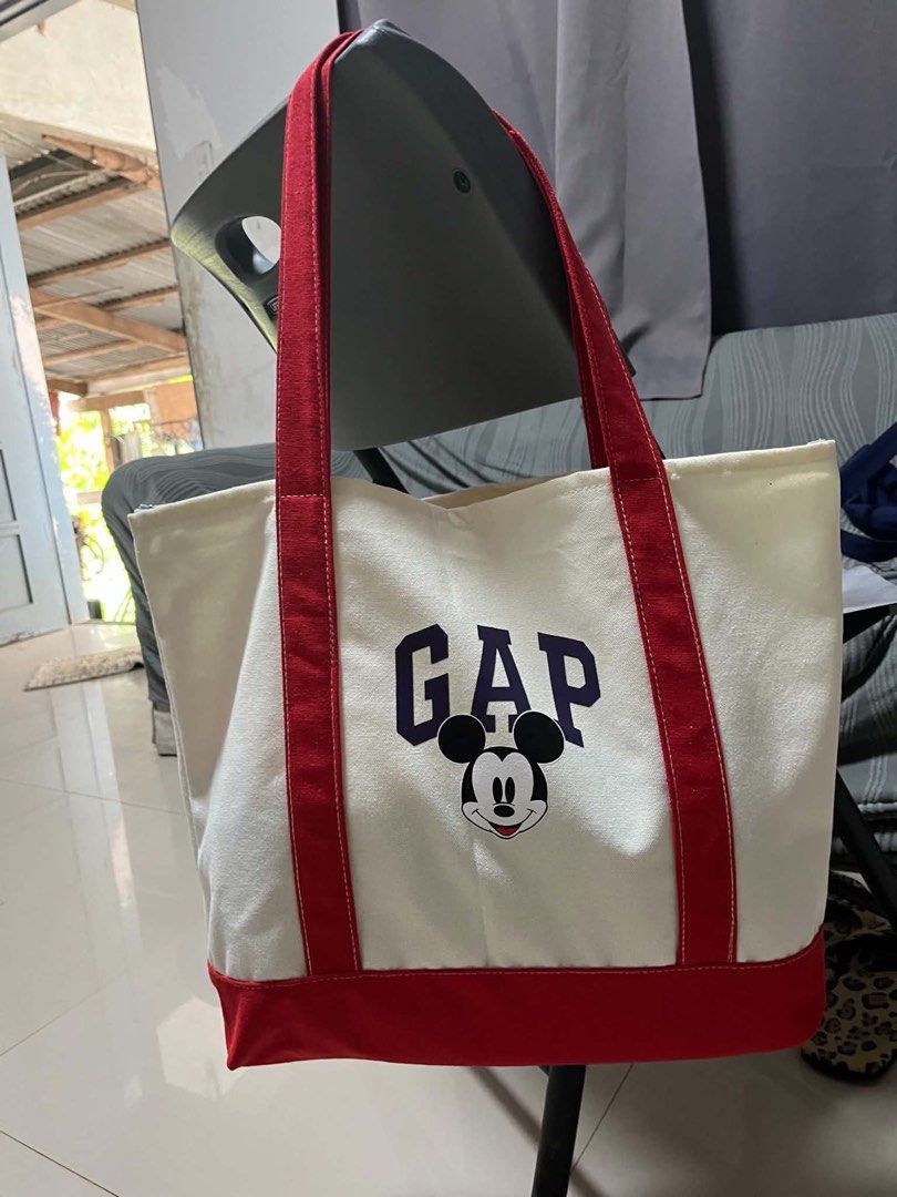 Gap x Disney tote bags (Category: Tote Bags) located in Manila. Submitted by swiftflower-5548e4 (Listing ID 1459589993, Image 2). Description: 👜 Disney x GAP Tote Bags are here! Perfect for everyday errands, school, work, or as a cute gift for your Disney-loving bestie! 🎀✨ 💖 Stylish 💖 Spacious 💖 Disney-approved cuteness 💖 Perfect for every generation 💖 What you see is what you get Limited pieces available — get yours before they’re gone! �