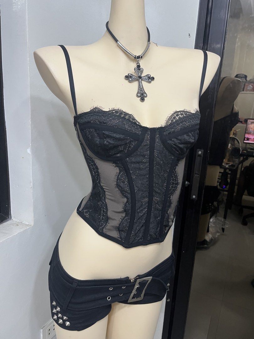 Gothic bustier bone lace corset (Category: Sleeveless) located in Caloocan City. Submitted by onlyfromthepast (Listing ID 1459552365, Image 3). Description: 9/10 condition Xs-m ✅My bio before purchasing tia💕 ✅ All items are fresh from bales, Pls expect dirt,dust or stains .